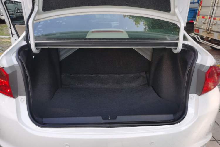 Used Honda City 2015 1.5L manual Comfort version Trunk