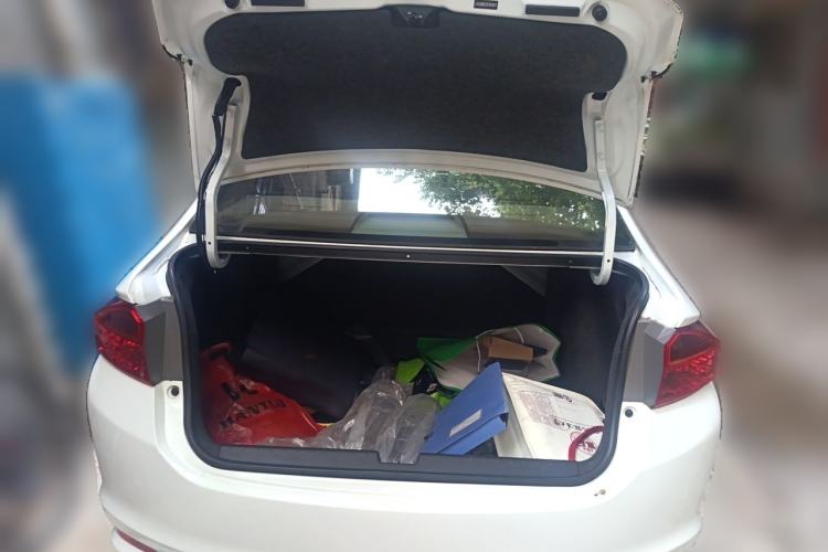 Used Honda City 2015 1.5L manual Comfort version Trunk