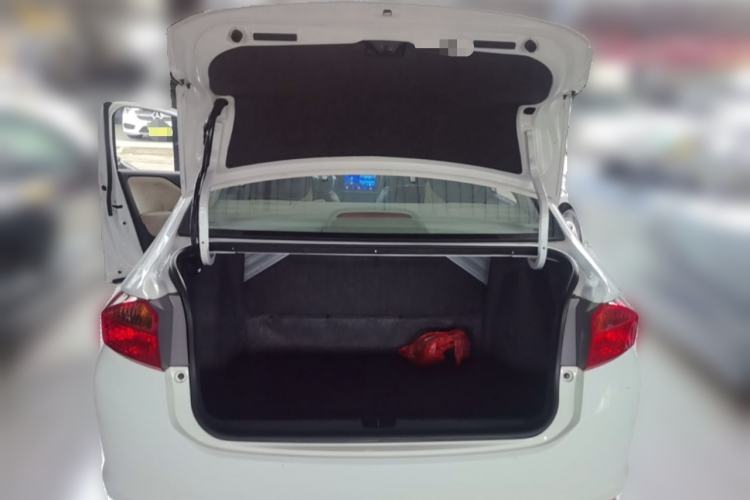 Used Honda City 2015 1.5L CVT Comfort Version Trunk