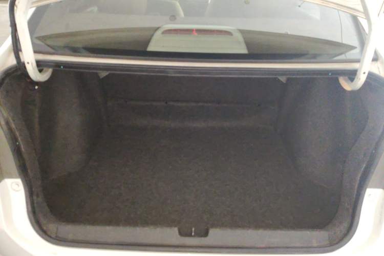 Used Honda City 2015 1.5L manual Comfort version Trunk