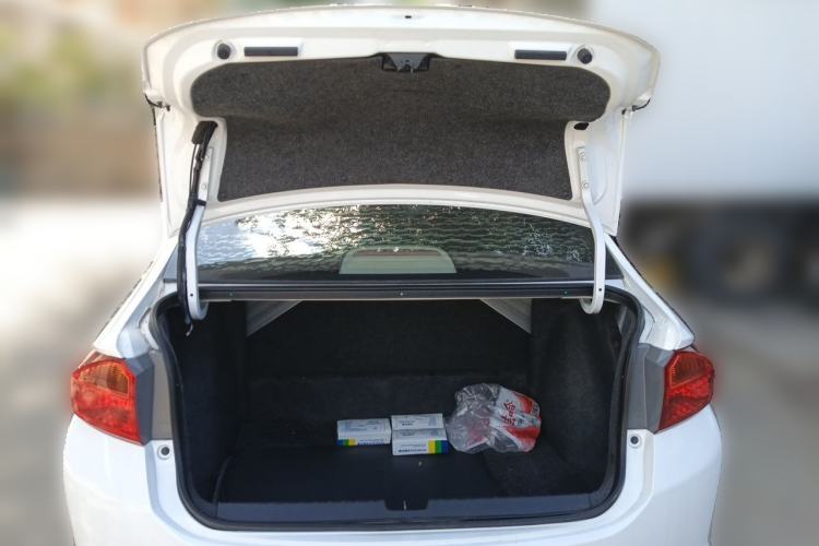 Used Honda City 2015 1.5L manual Comfort version Trunk