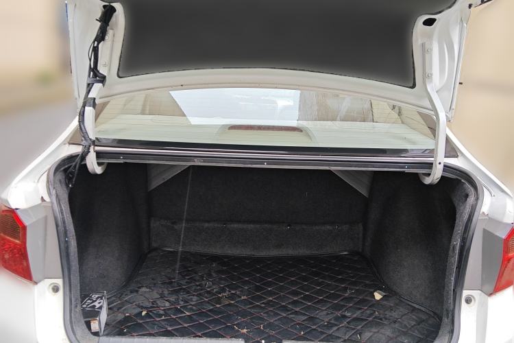 Used Honda City 2015 1.5L CVT Comfort Version Trunk