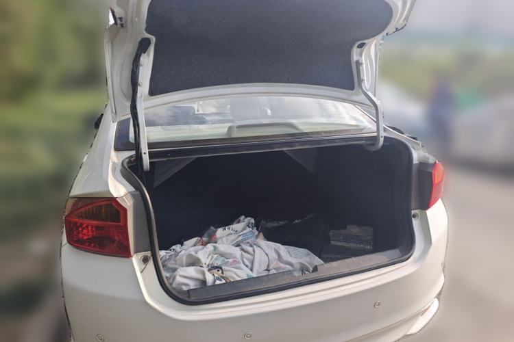 Used Honda City 2015 1.5L CVT Comfort Version Trunk