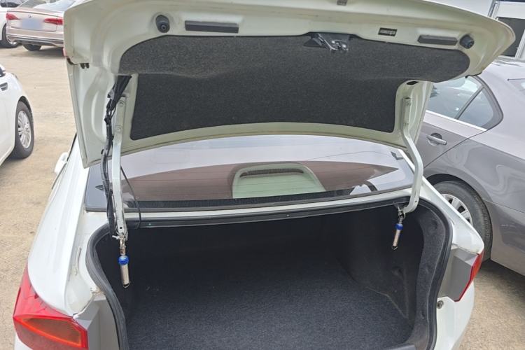 Used Honda City 2015 1.5L CVT Comfort Version Trunk