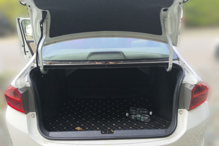 Used Honda City 2015 1.5L CVT Comfort Version Trunk
