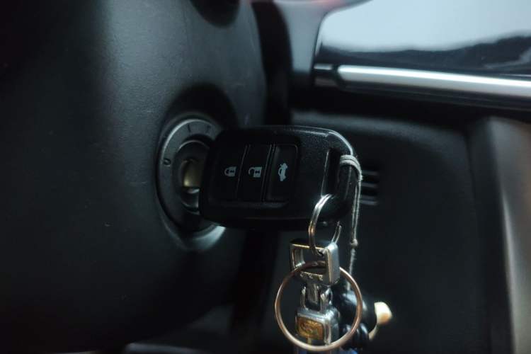 Used Honda City 2015 1.5L manual Comfort version Vehicle Key