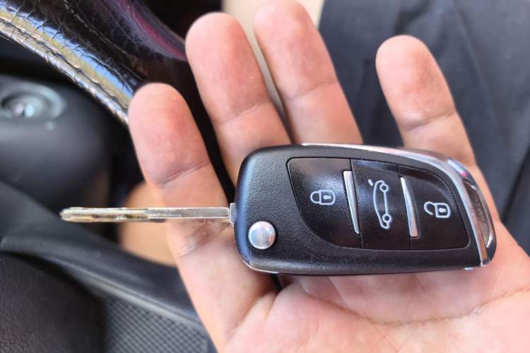 Used Honda City 2015 1.5L manual Comfort version Vehicle Key