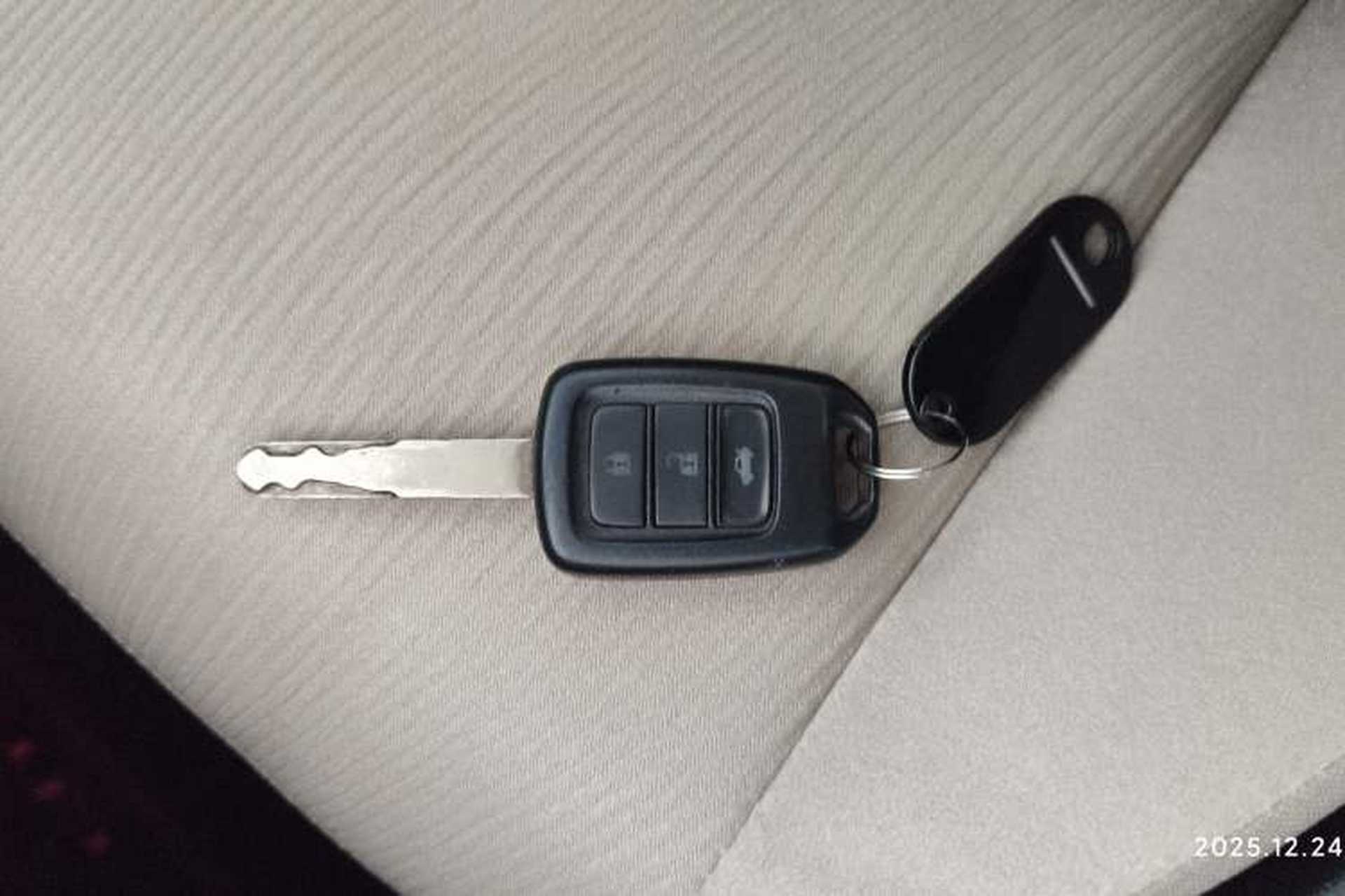 Used Honda City 2015 1.5L manual Comfort version Vehicle Key