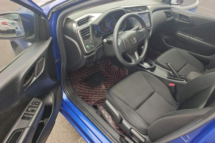 Used Honda City 2017 1.5L CVT Elite Edition Driver Seat