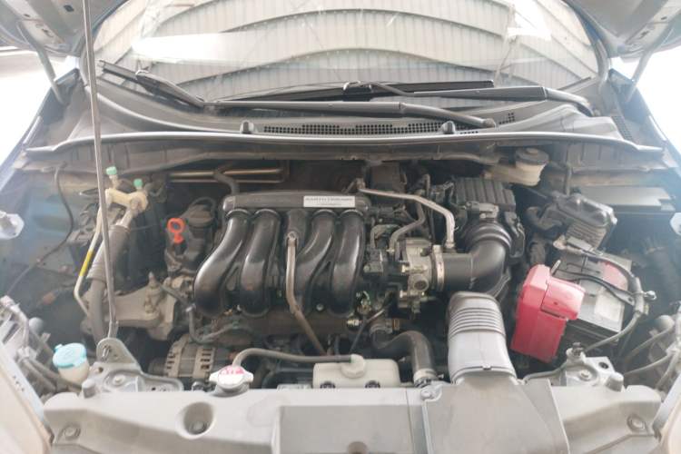 Used Honda City 2017 1.5L CVT Elite Edition Engine Bay
