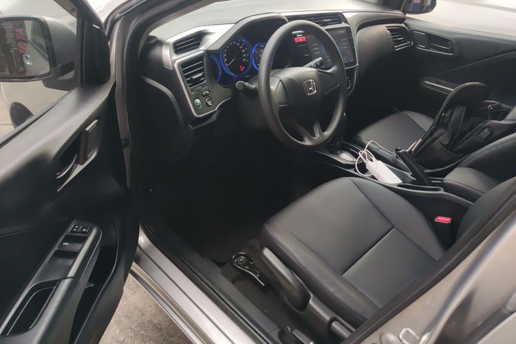 Used Honda City 2017 1.5L CVT Elite Edition Driver Seat