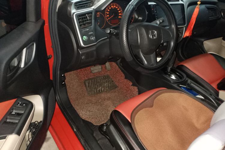 Used Honda City 2017 1.5L CVT Comfort Version Driver Seat