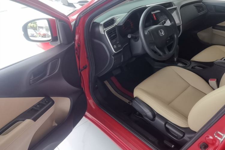 Used Honda City 2017 1.5L CVT Comfort Version Driver Seat