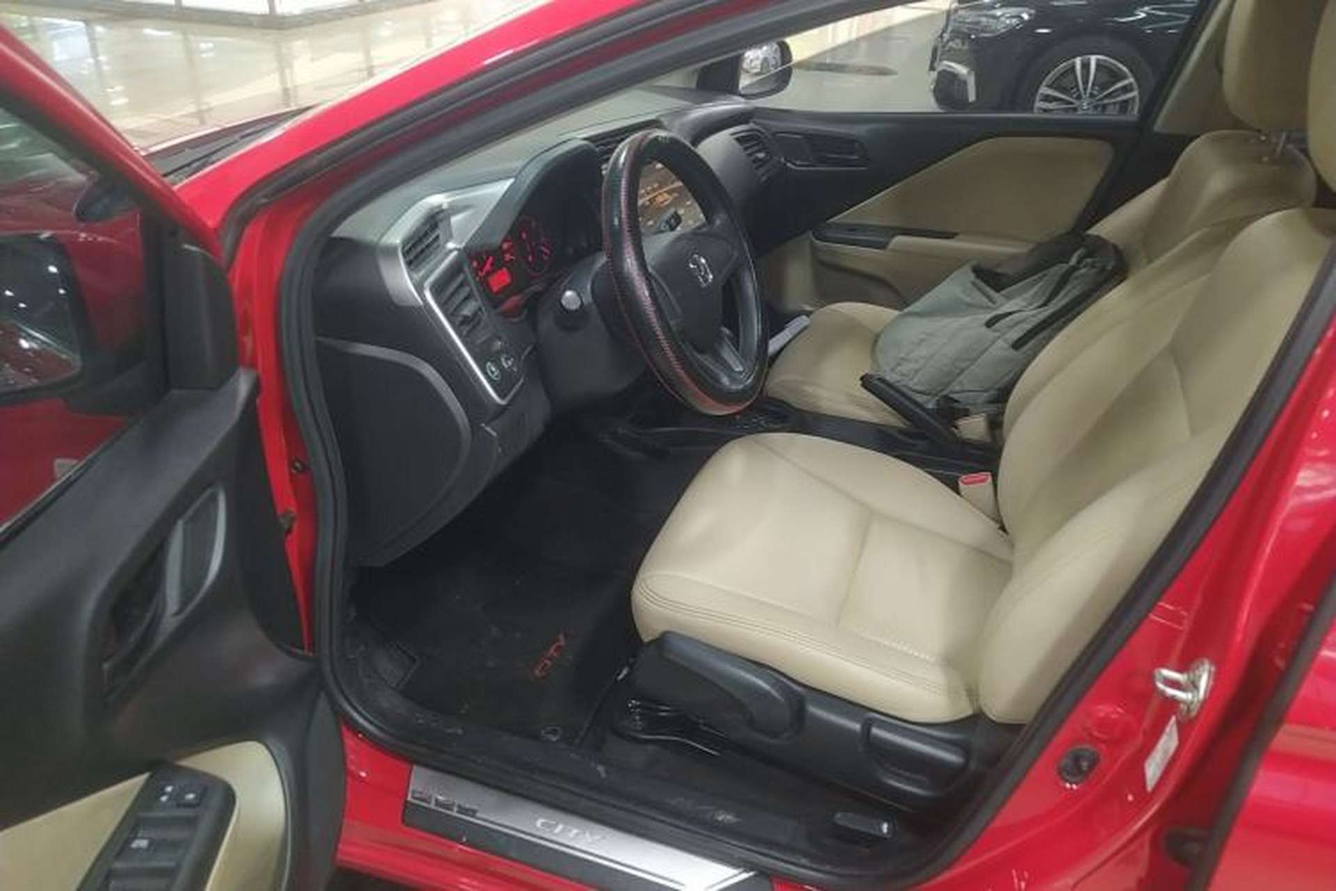 Used Honda City 2017 1.5L CVT Comfort Version Driver Seat