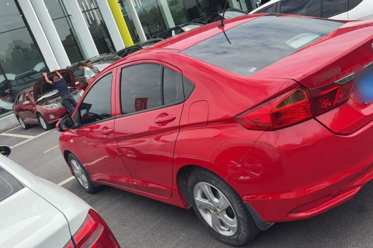 Used Honda City 2017 1.5L CVT Elite Edition Exterior 5