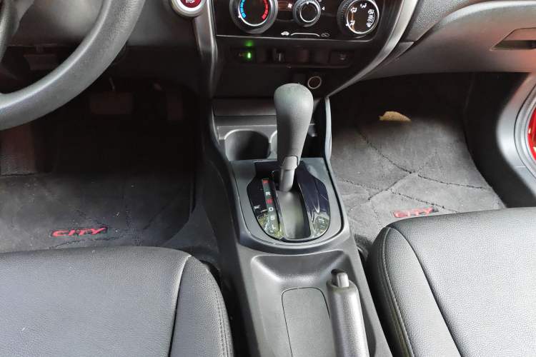 Used Honda City 2017 1.5L CVT Elite Edition Gear Lever