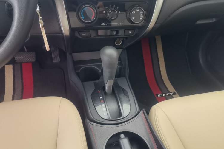 Used Honda City 2017 1.5L CVT Comfort Version Gear Lever