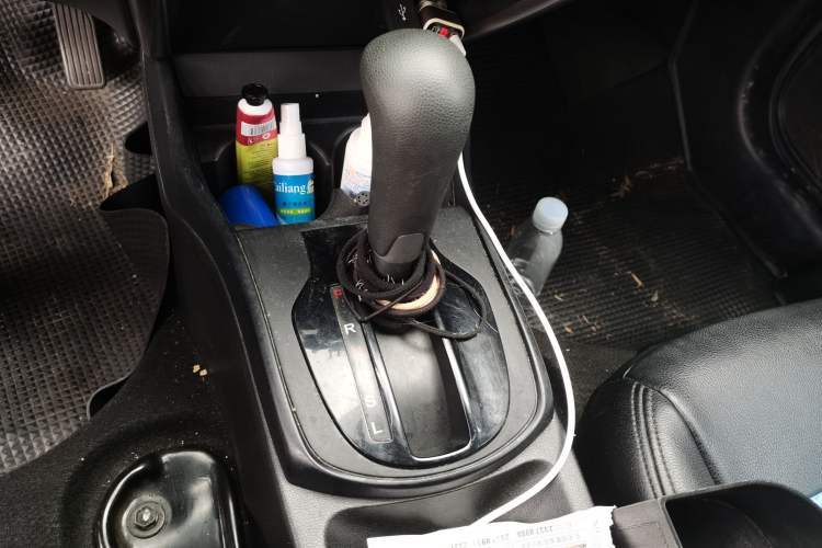 Used Honda City 2017 1.5L CVT Elite Edition Gear Lever