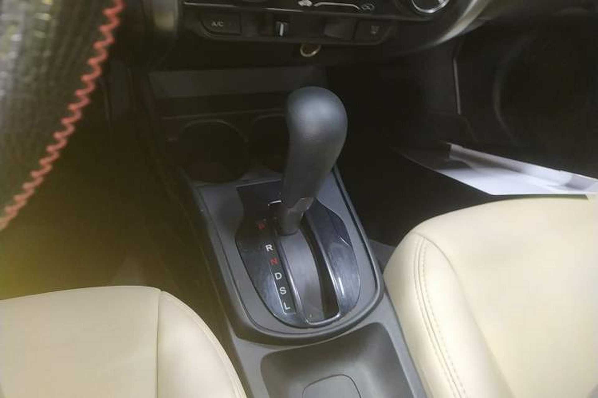 Used Honda City 2017 1.5L CVT Comfort Version Gear Lever