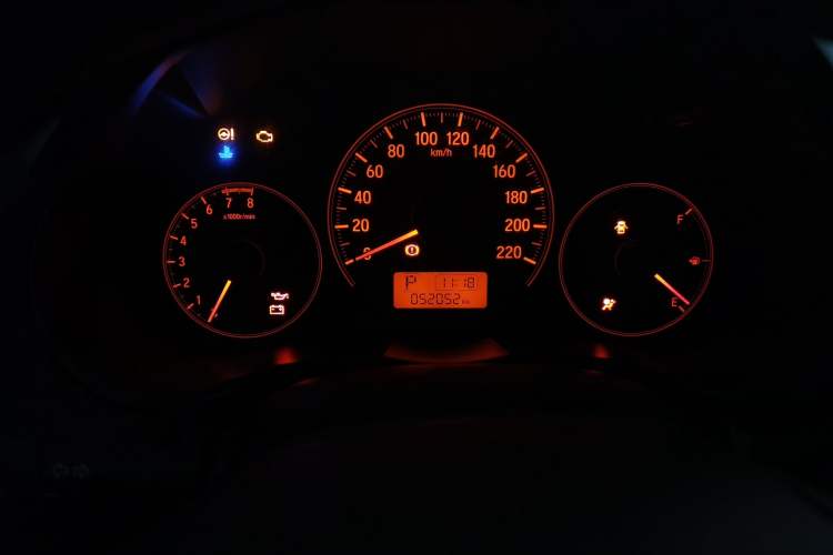 Used Honda City 2017 1.5L CVT Comfort Version Odometer Close Up