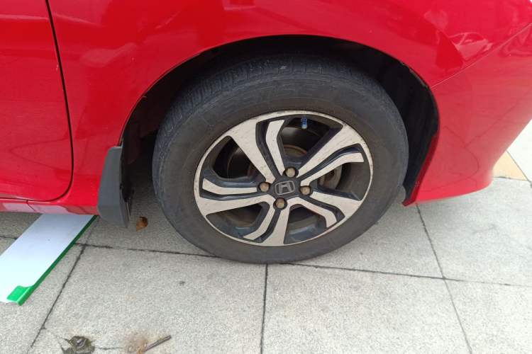 Used Honda City 2017 1.5L CVT Comfort Version Right Front Wheel Hub