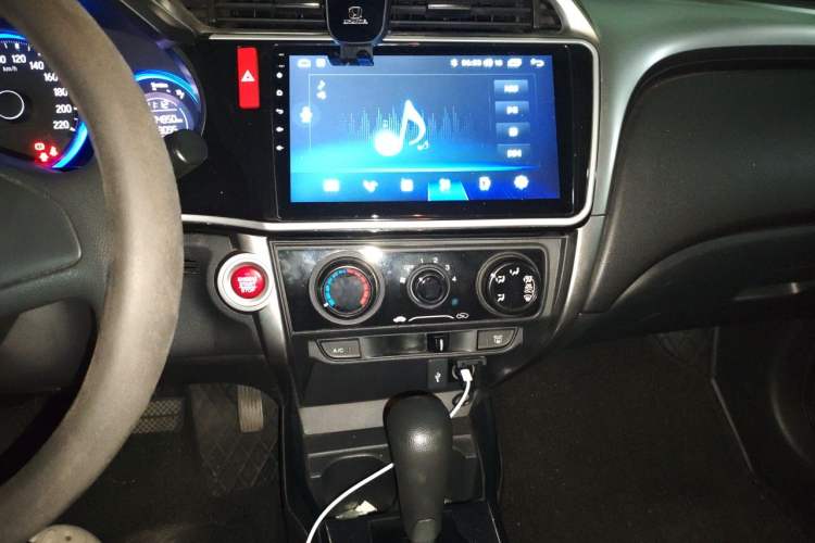 Used Honda City 2017 1.5L CVT Elite Edition Audio And AC Panel