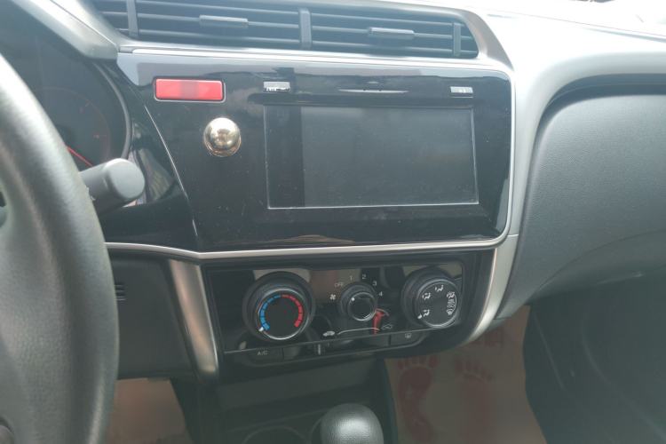 Used Honda City 2017 1.5L CVT Comfort Version Audio And AC Panel