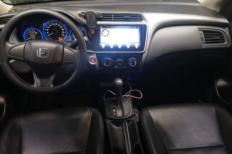 Used Honda City 2017 1.5L CVT Elite Edition Center Console