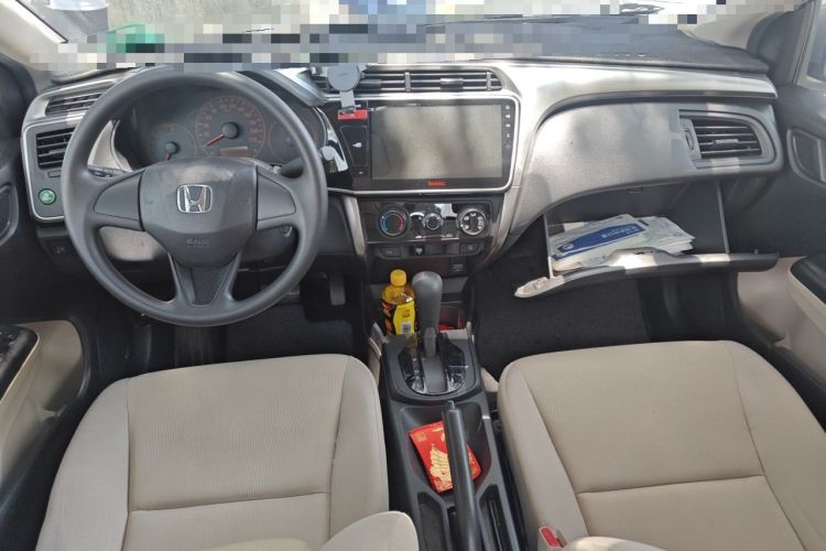 Used Honda City 2017 1.5L CVT Comfort Version Center Console