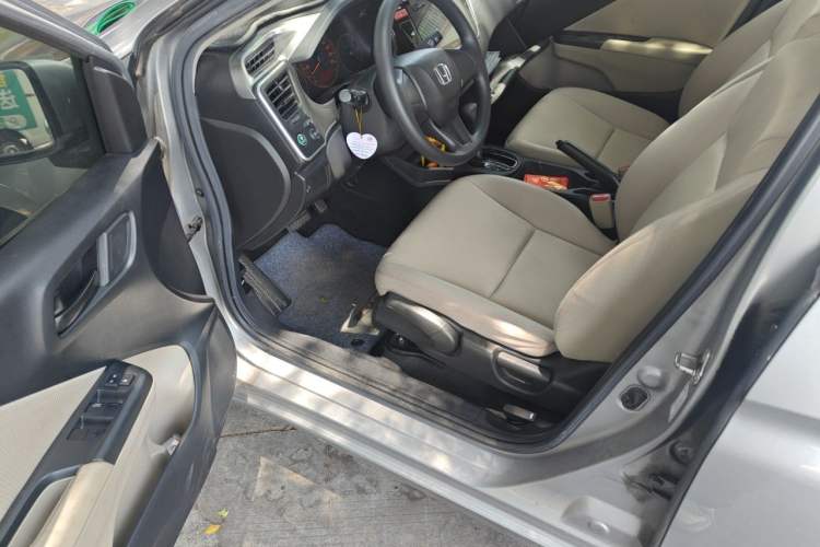 Used Honda City 2017 1.5L CVT Comfort Version Driver Seat