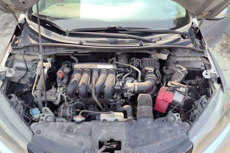 Used Honda City 2017 1.5L CVT Comfort Version Engine Bay