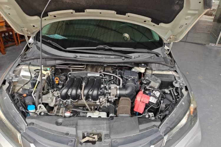 Used Honda City 2017 1.5L CVT Comfort Version Engine Bay