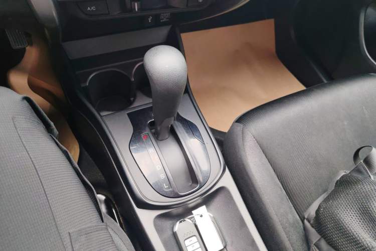 Used Honda City 2017 1.5L CVT Elite Edition Gear Lever
