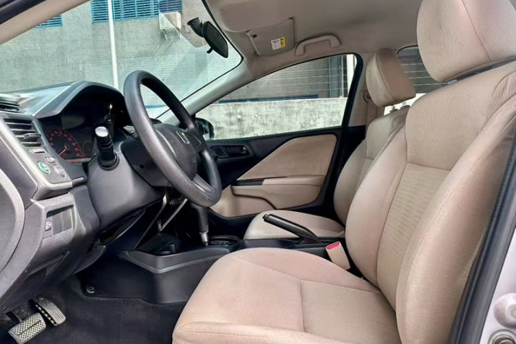 Used Honda City 2017 1.5L CVT Comfort Version Interior 3
