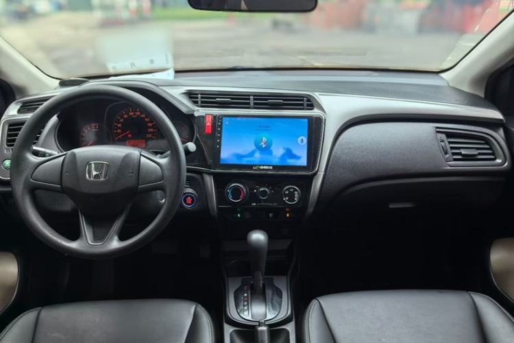 Used Honda City 2017 1.5L CVT Comfort Version Interior 3