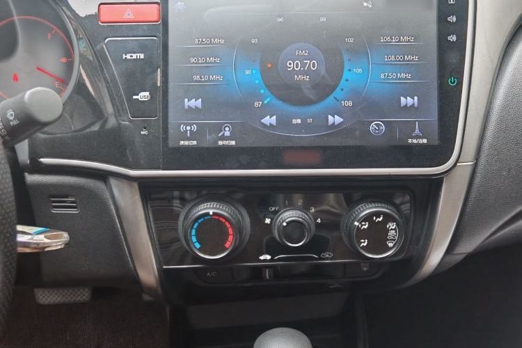 Used Honda City 2017 1.5L CVT Comfort Version Interior 4