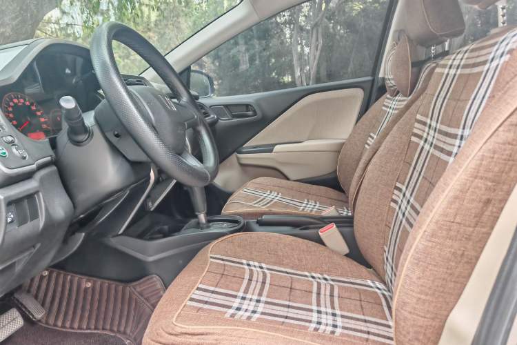 Used Honda City 2017 1.5L CVT Comfort Version Interior 6