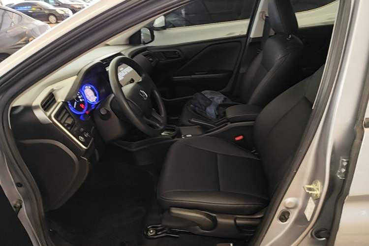 Used Honda City 2017 1.5L CVT Elite Edition Left Front Seat