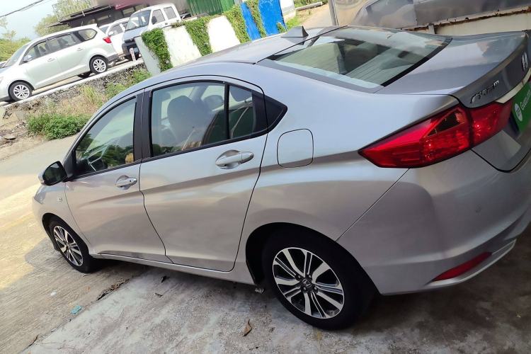 Used Honda City 2017 1.5L CVT Comfort Version Left Side
