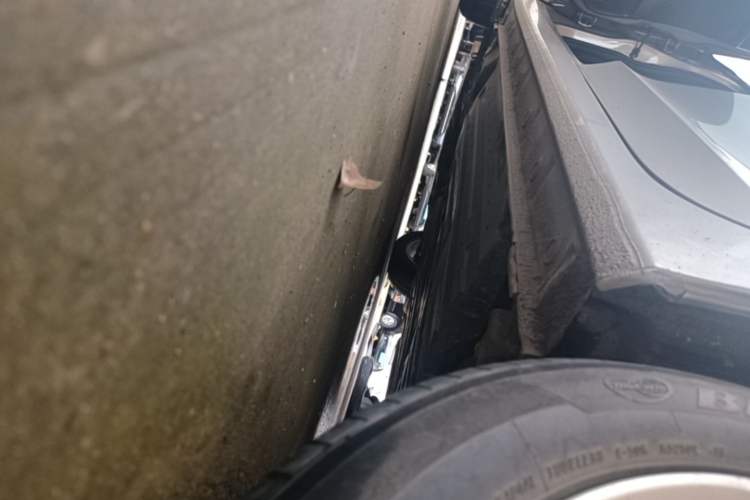 Used Honda City 2017 1.5L CVT Elite Edition Left Side Sill