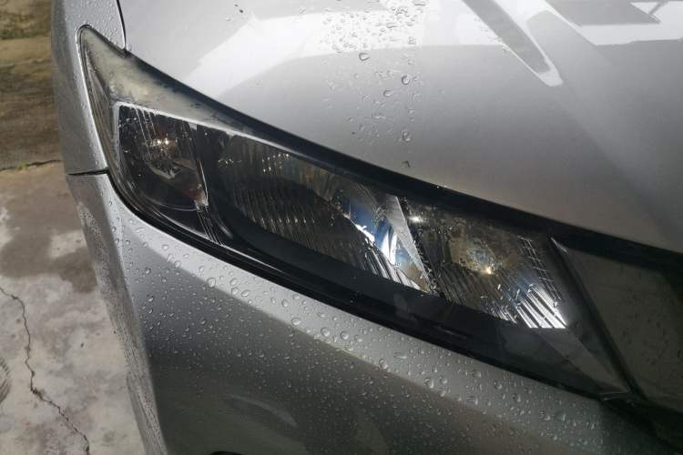 Used Honda City 2017 1.5L CVT Elite Edition Right Front Headlight