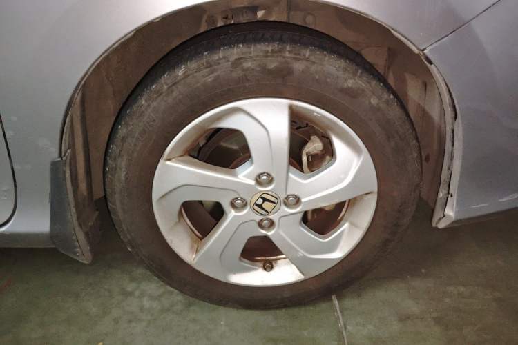 Used Honda City 2017 1.5L CVT Elite Edition Right Front Wheel Hub
