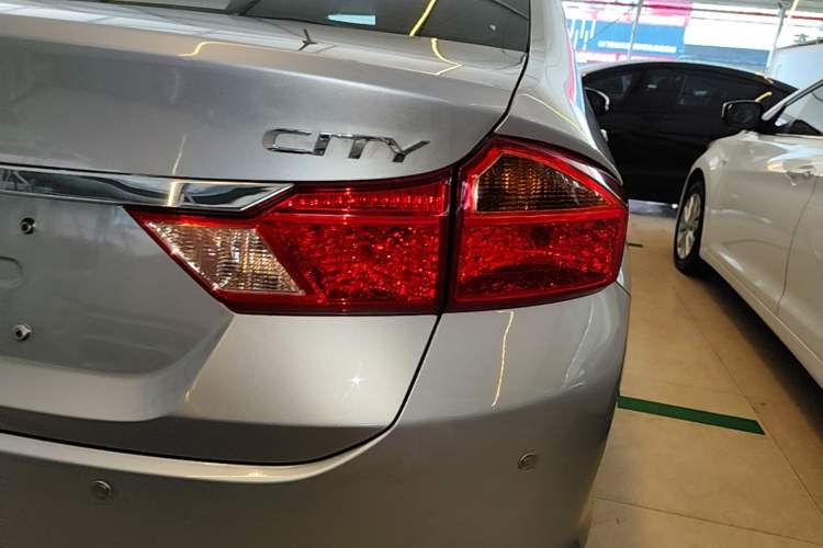Used Honda City 2017 1.5L CVT Elite Edition Right Rear Taillight