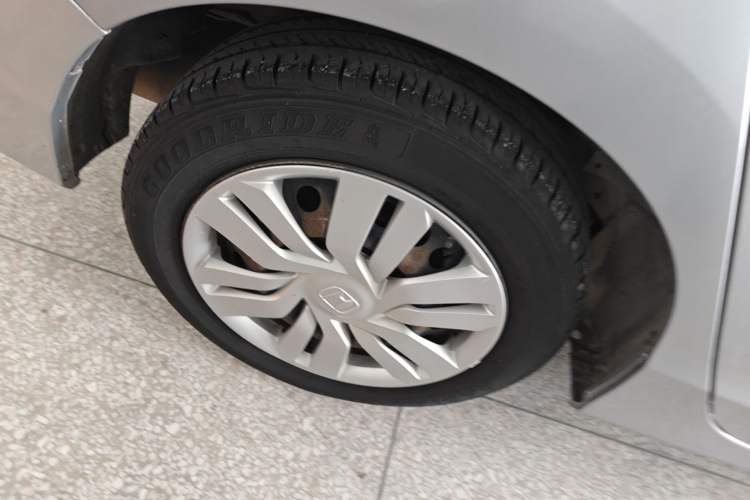Used Honda City 2017 1.5L CVT Comfort Version Right Rear Wheel Hub
