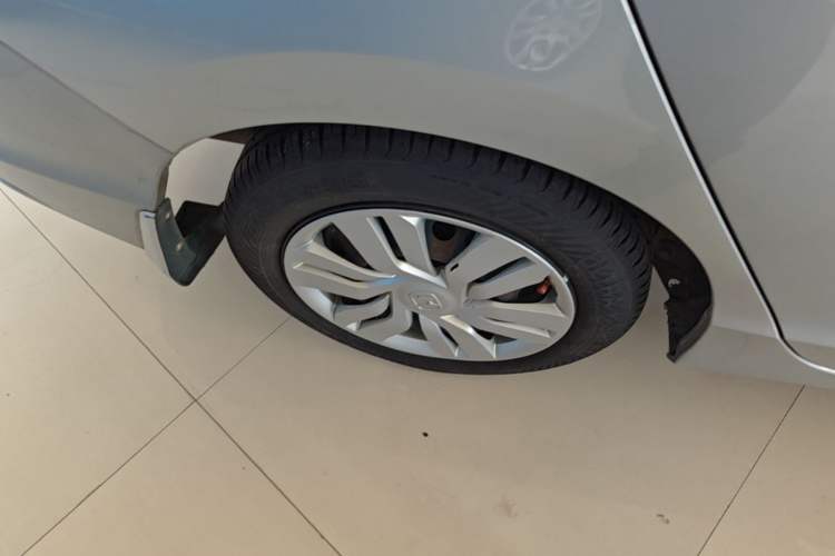 Used Honda City 2017 1.5L CVT Comfort Version Right Rear Wheel Hub