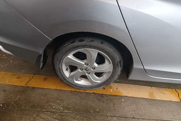 Used Honda City 2017 1.5L CVT Elite Edition Right Rear Wheel Hub