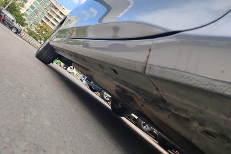 Used Honda City 2017 1.5L CVT Elite Edition Right Side Sill
