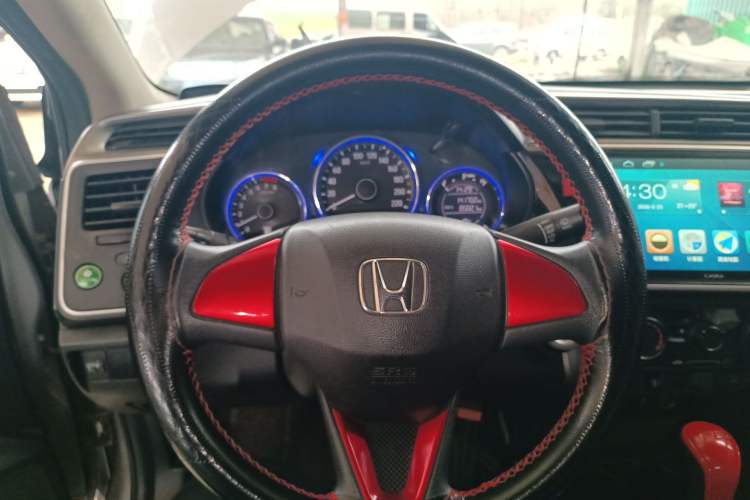 Used Honda City 2017 1.5L CVT Elite Edition Steering Wheel