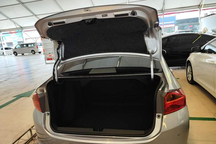 Used Honda City 2017 1.5L CVT Elite Edition Trunk