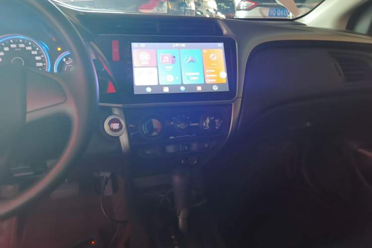 Used Honda City 2017 1.5L CVT Elite Edition Audio And AC Panel